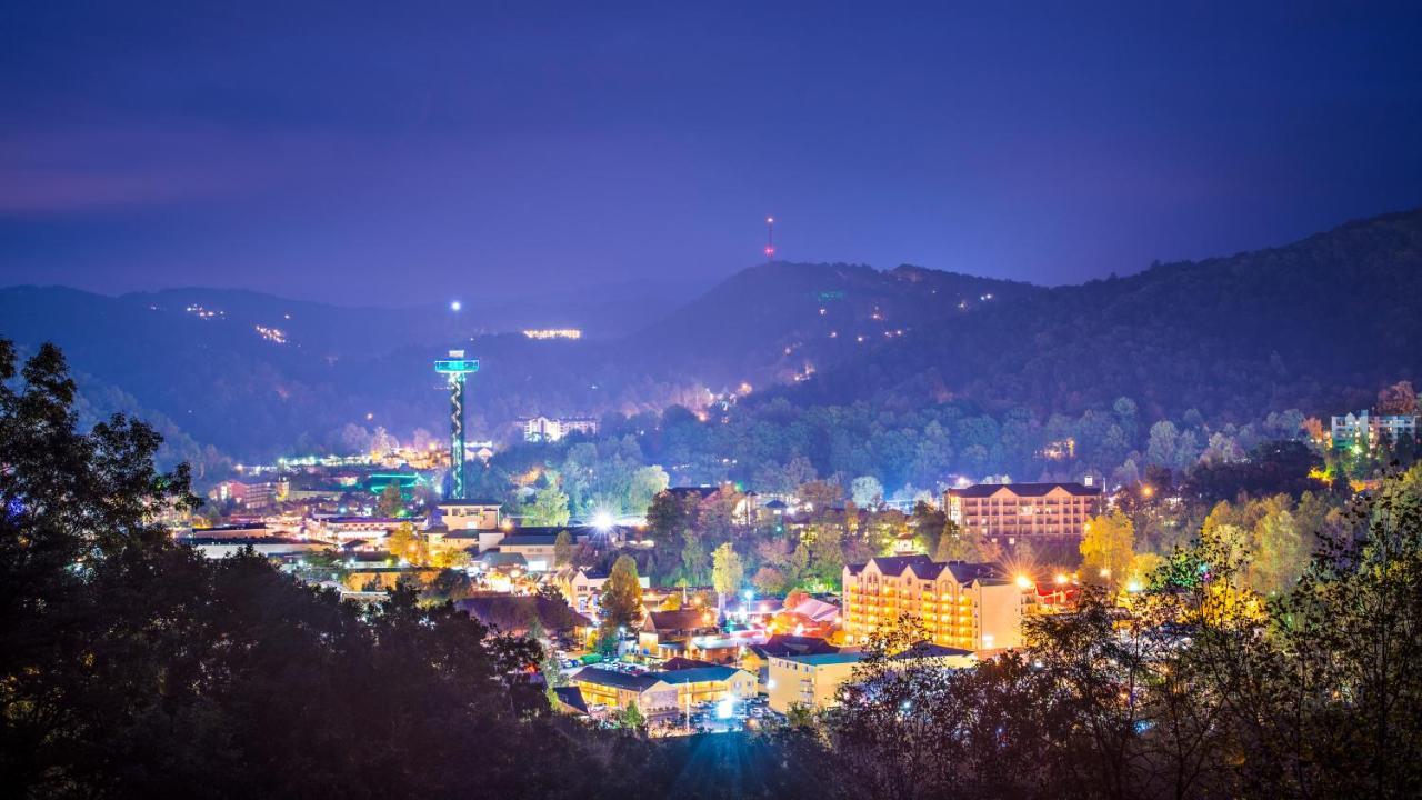 Stay At The Retreat! Gatlinburg-Dollywood Sevierville Eksteriør billede