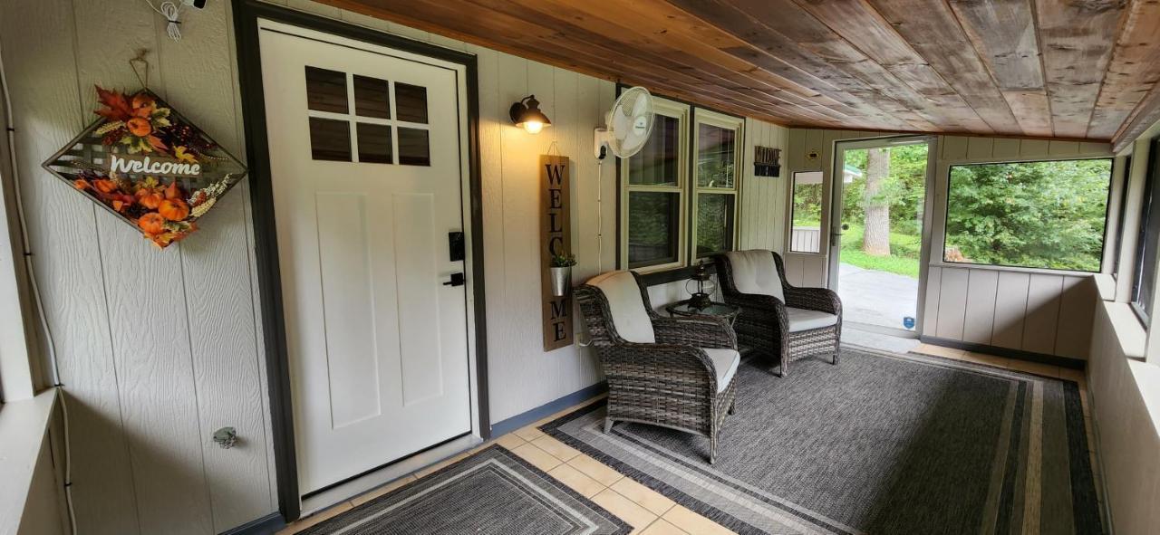 Stay At The Retreat! Gatlinburg-Dollywood Sevierville Eksteriør billede